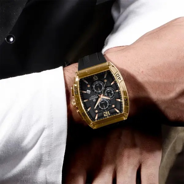 NAVIFORCE NF6101 on wrist